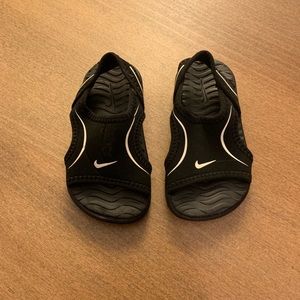Black Nike Infant Baby Sandals